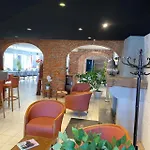 Hotel Les Paturelles