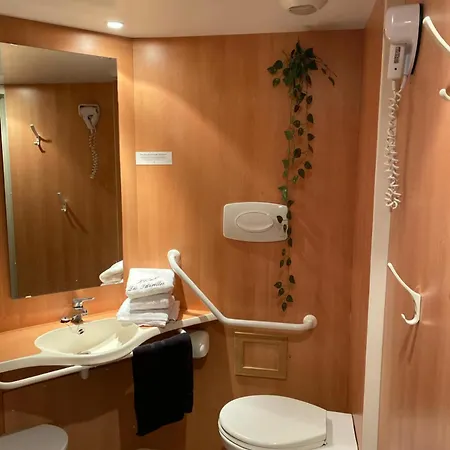 Hotel Les Paturelles *