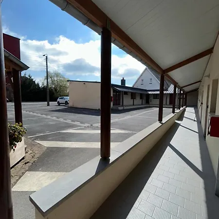 Les Paturelles Hotel