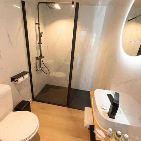 Les Paturelles Hotel Avesnelles